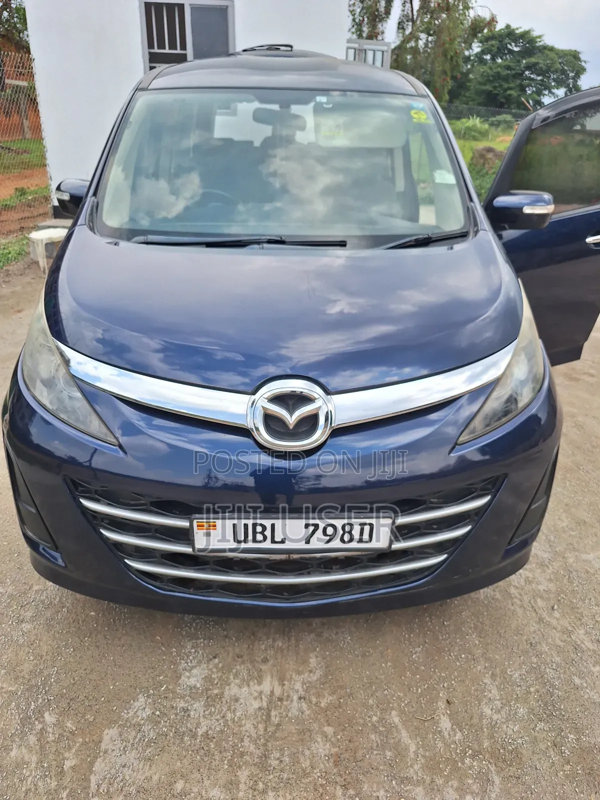 Mazda Biante 2011 Blue