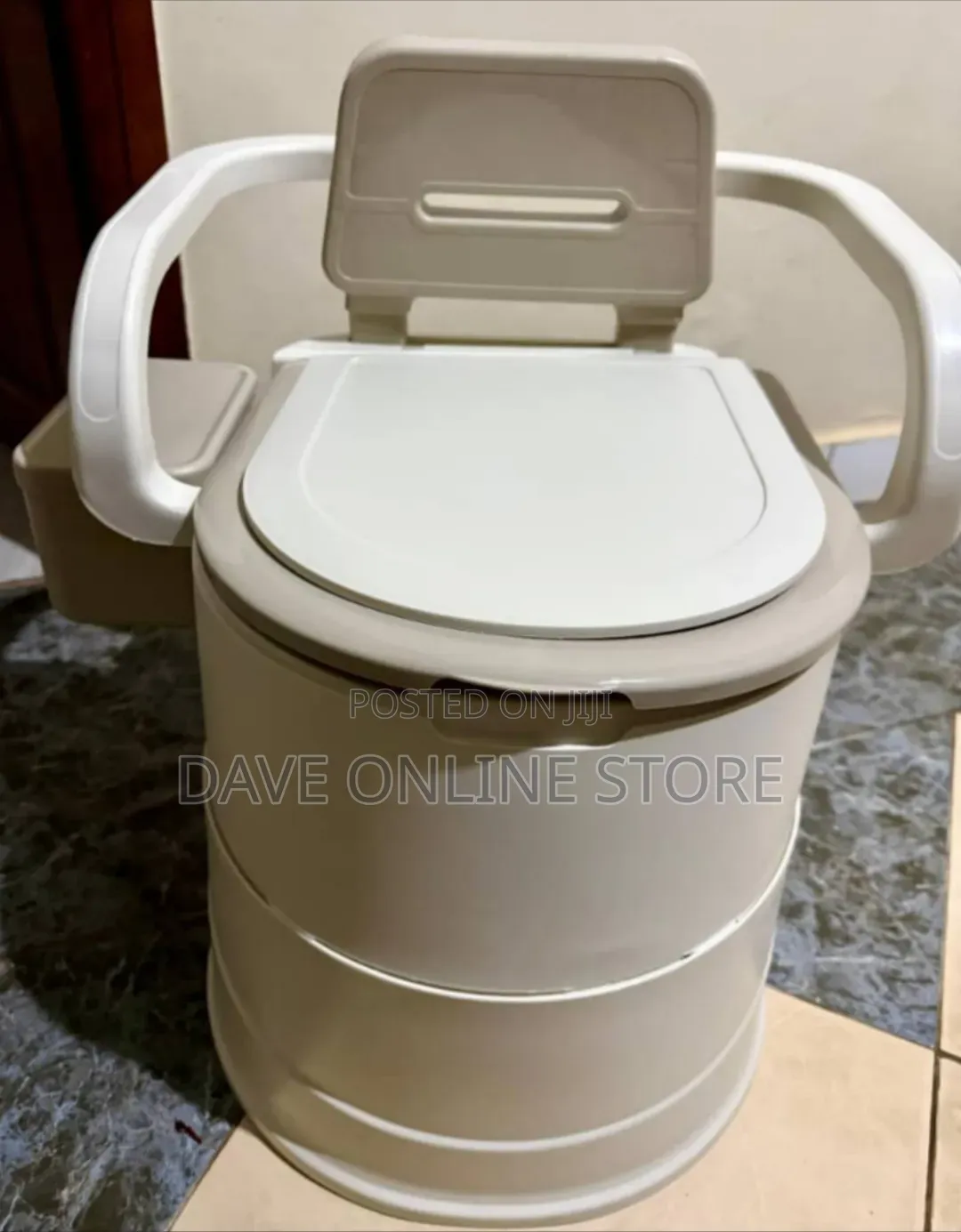 Commode Chair or Toilet Seats