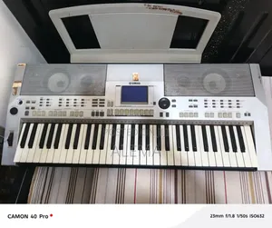 Yamaha PSR S500