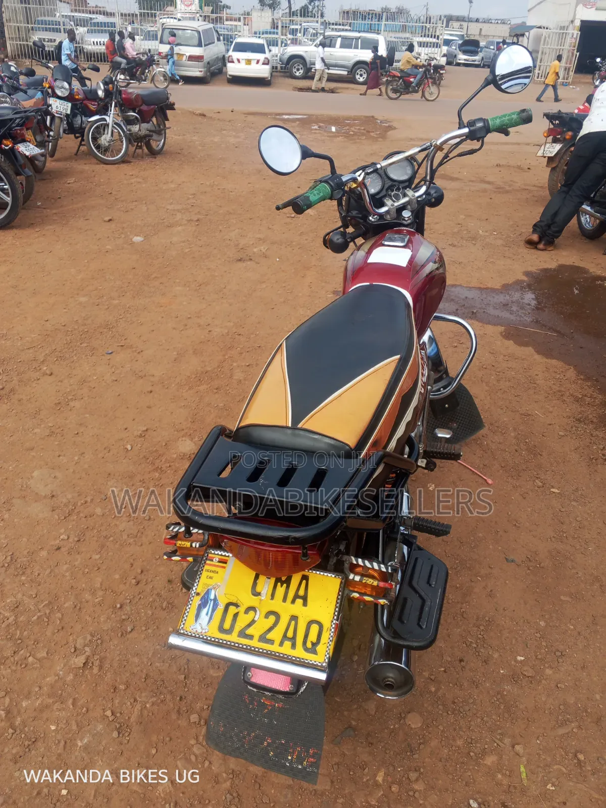 Bajaj Boxer 100 2024 Red