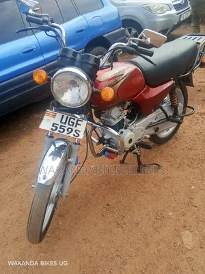 Bajaj Boxer 100 2024 Red