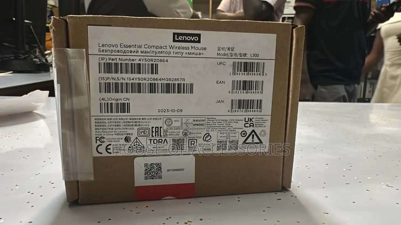 Lenovo Essential Compact Wireless Mouse