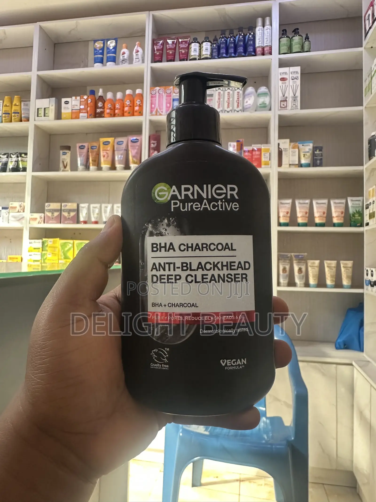 Garnier BHA + Charcoal Anti-Blackhead Cleanser