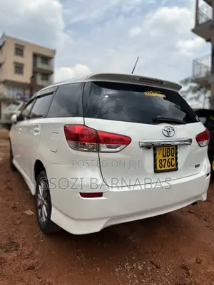 Toyota Wish 2011 White