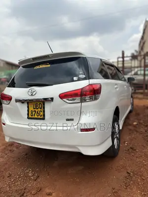 Toyota Wish 2011 White