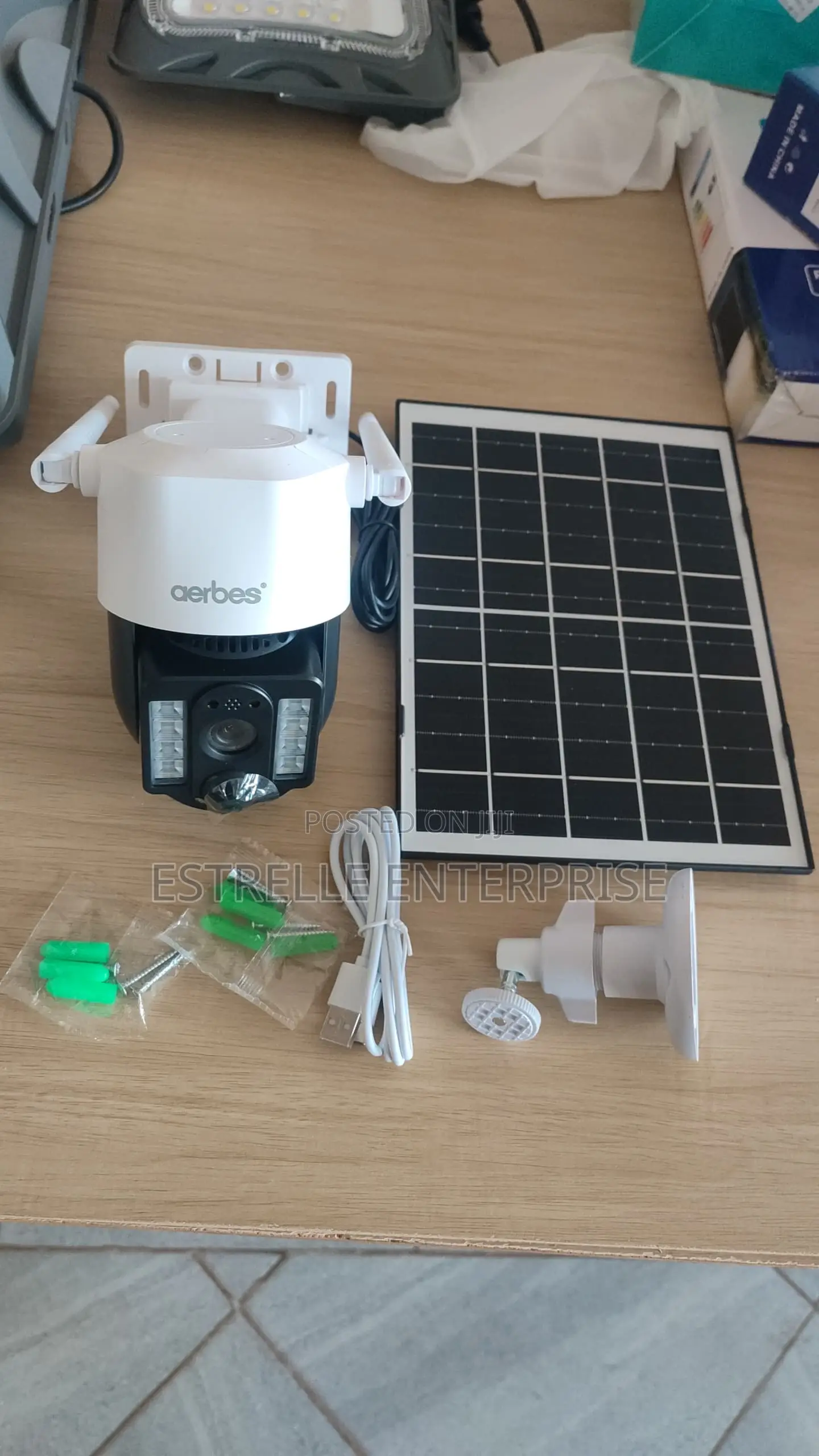 4G Solar PTZ Security Camera With Solar Panel IP66