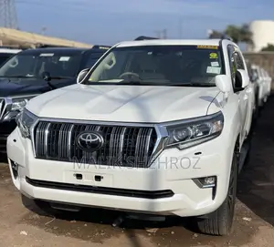 Toyota Land Cruiser Prado 2.7 2018 White