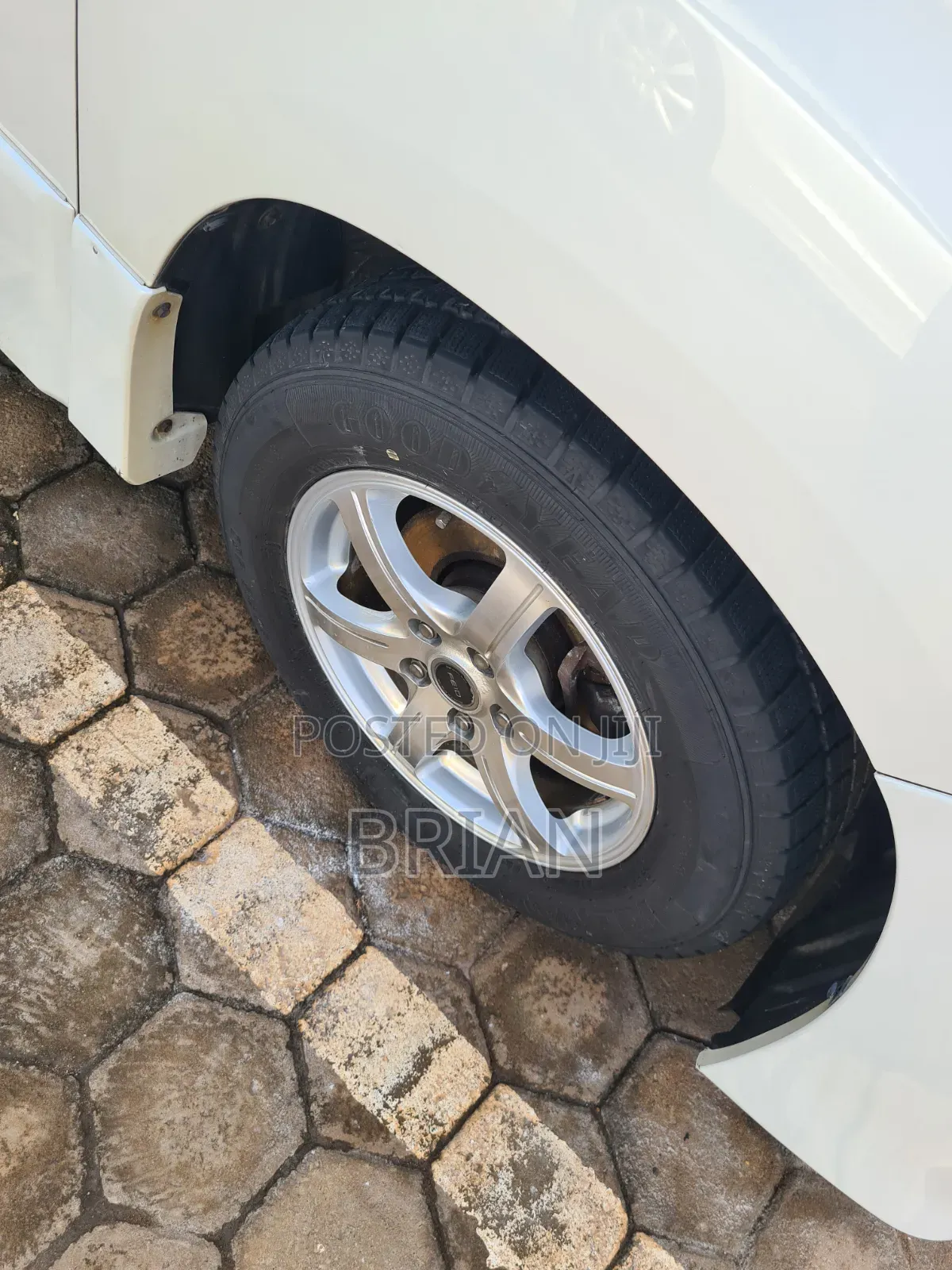 Toyota Alphard 2013 White