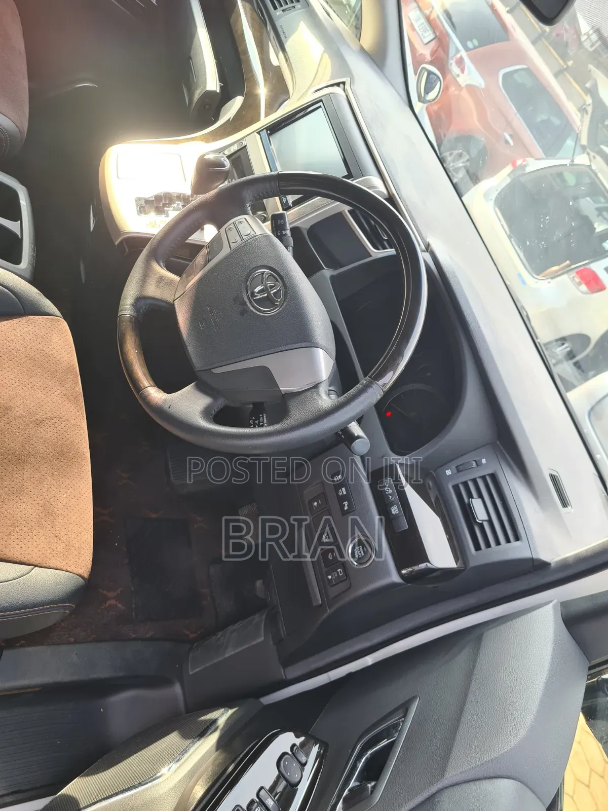 Toyota Alphard 2013 White