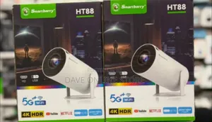 Smart Berry HT88 Ultra HD Portable Multimedia Projector