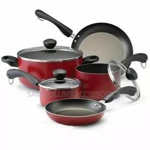 Saucepan Sets in Different Sizes and Shapes and Functions for Home Use
