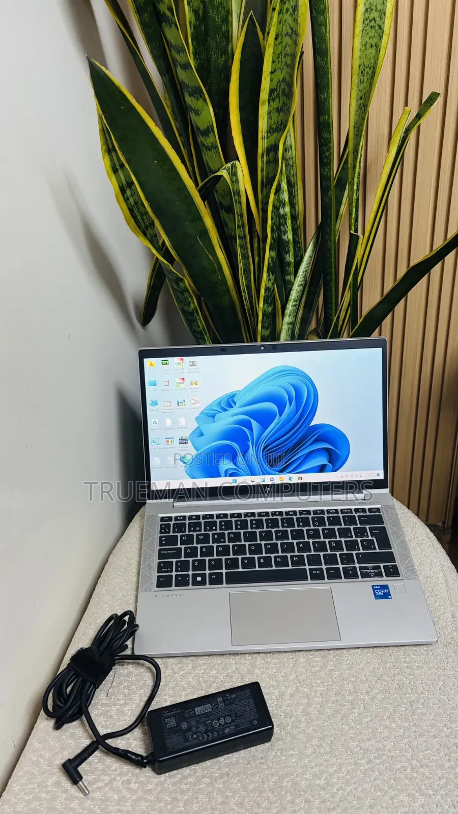 Laptop HP EliteBook 830 G8 8GB Intel Core i5 SSD 256GB