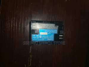 Original Canon Rechargeable Lithium-Ion Battery