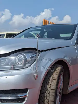 Mercedes-Benz C200 2018 Gray