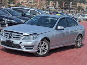 Mercedes-Benz C200 2018 Gray