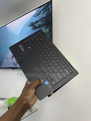 Laptop HP Dragonfly G3 16GB Intel Core i7 SSD 512GB