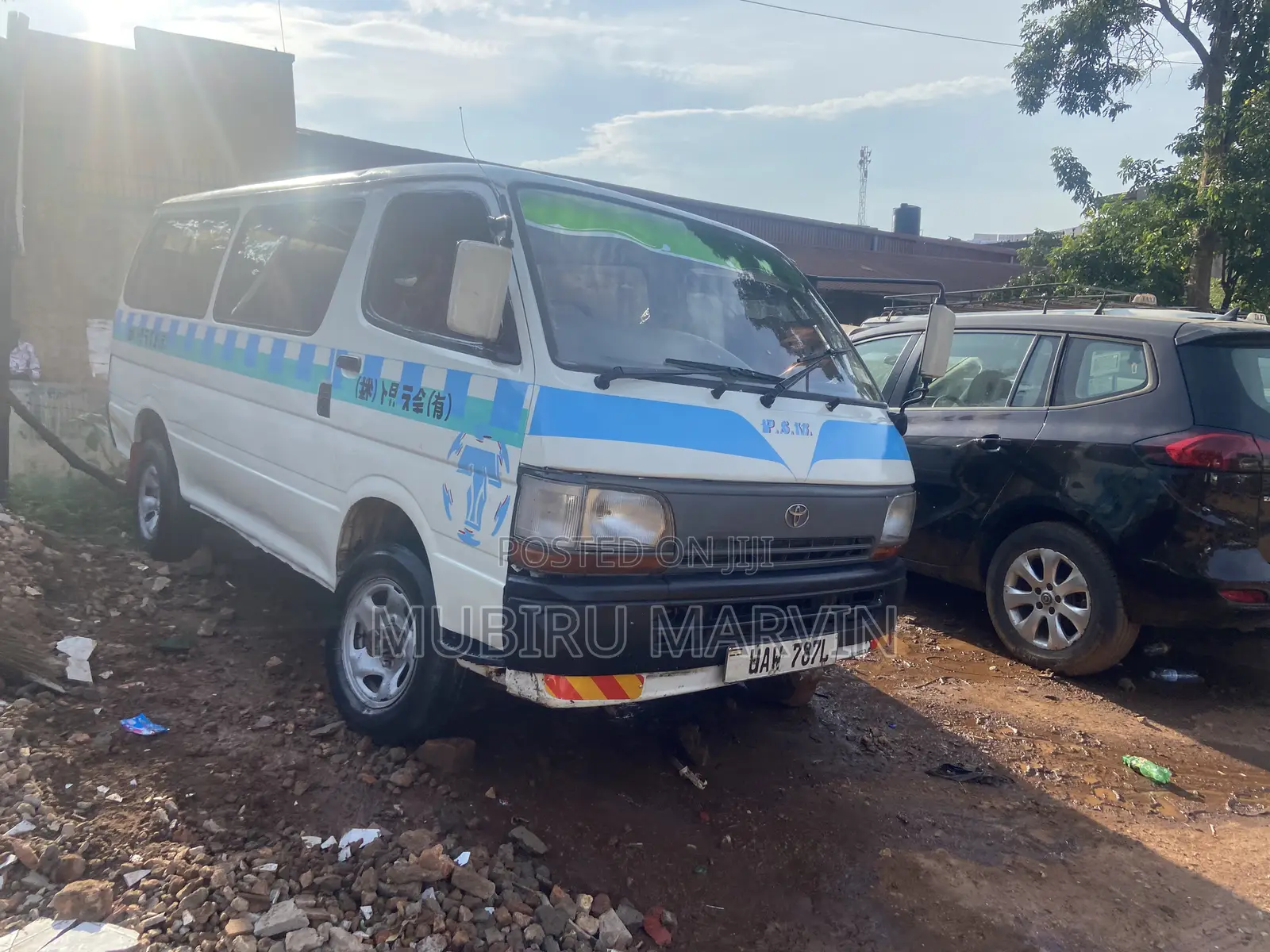 Toyota HiAce 2010 White