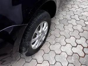 Toyota Sienta 2011 Black