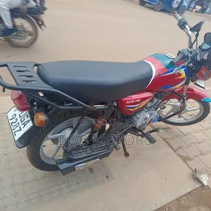 Bajaj CT 125X 2024 Red