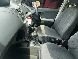 Toyota Vitz 2008 Gray