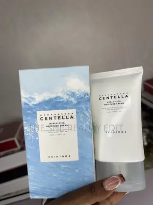 Skin1004 Madagascar Centella Hyalu Cica Moisture Cream
