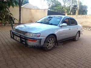 Toyota Corolla 1996 Silver