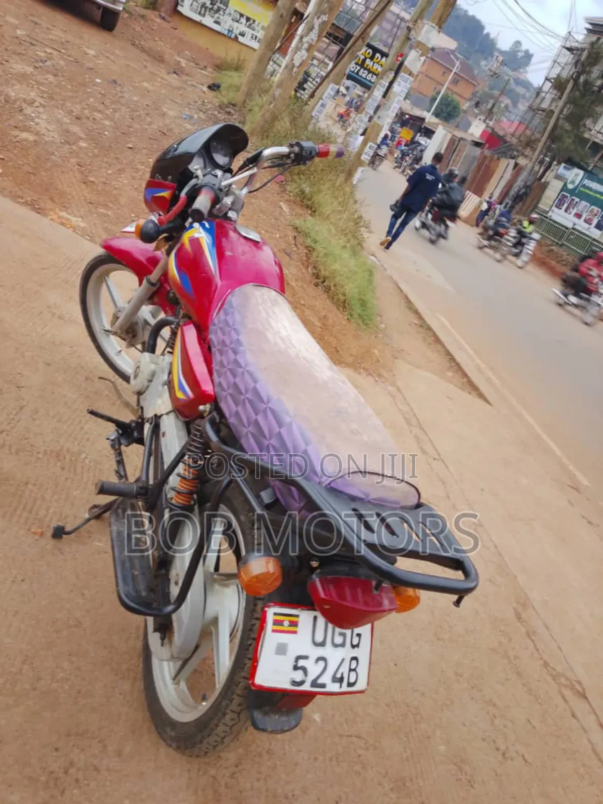 Bajaj CT 125X 2025 Red
