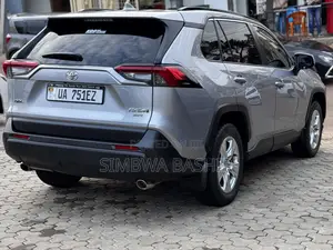 Toyota RAV4 2020 Silver