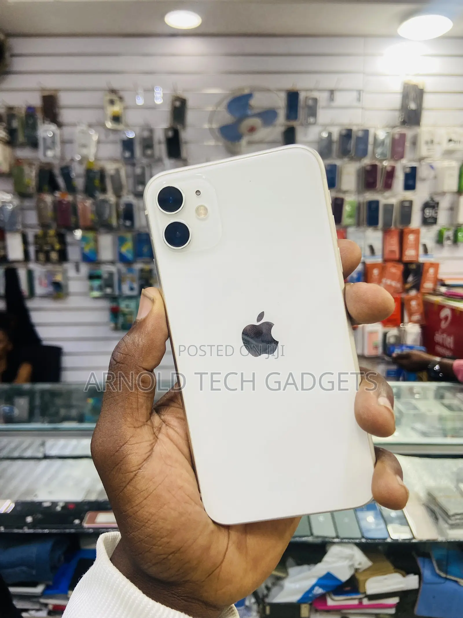 Apple iPhone 11 64 GB White