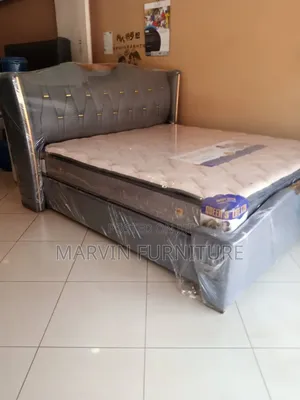 Trample Bed 5by6 With Sound Bar