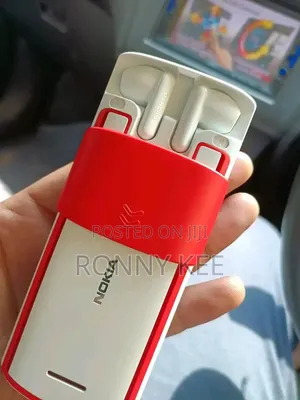 New Nokia 5710 XpressAudio White