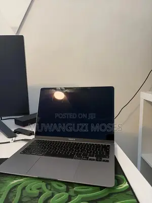 Laptop Apple MacBook Air 2020 M1 8GB Apple M1 SSD 256GB