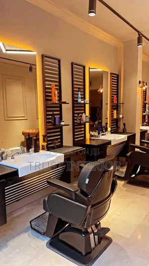 Saloon Fitters 4532