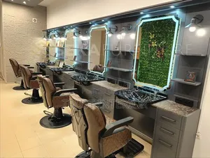 Master Class Saloon Designs