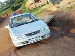 Toyota Corolla 2006 Off white