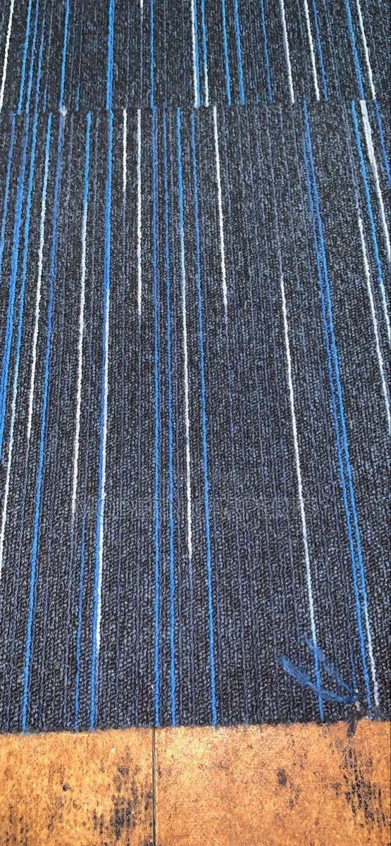 Vipic Executive Wollen Carpet Tiles