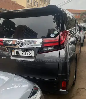 Toyota Vellfire 2017 Black