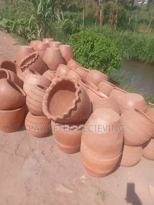 Cays Medium Flower Pots