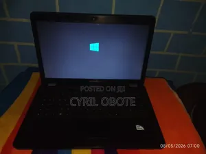 Laptop Compaq Presario C500 4GB Intel Celeron SSHD+SSD 256GB