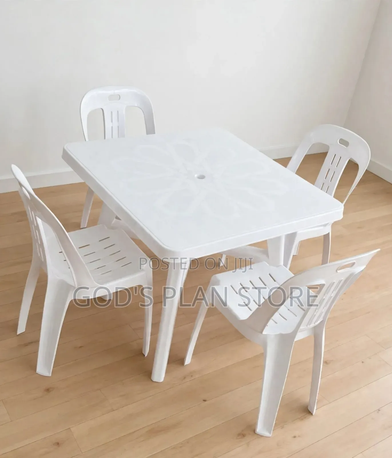 Garden Bars Hotels Beaches Plastic Table and Chairs