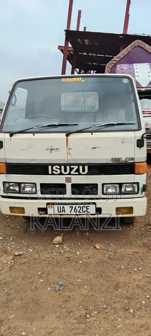 Isuzu Elf Tiper