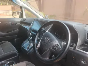 Toyota Alphard 2017 White