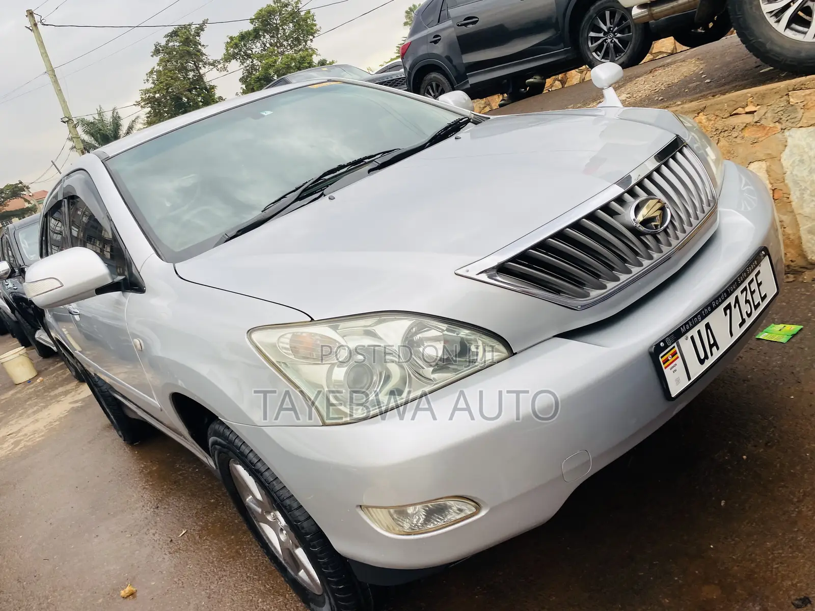 Toyota Harrier 2.4 2010 Silver