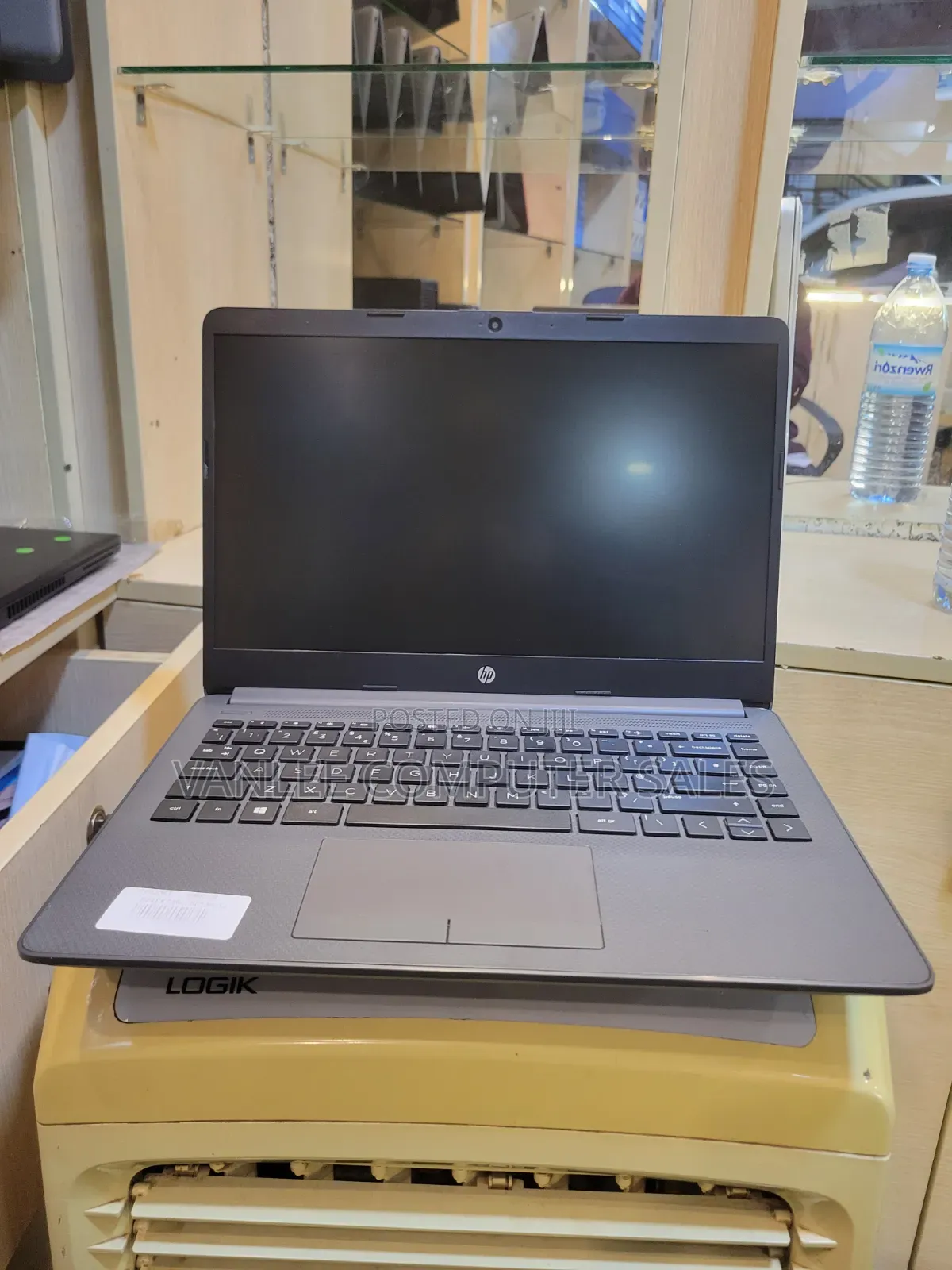 Laptop HP 250 G7 4GB Intel Celeron SSD 128GB