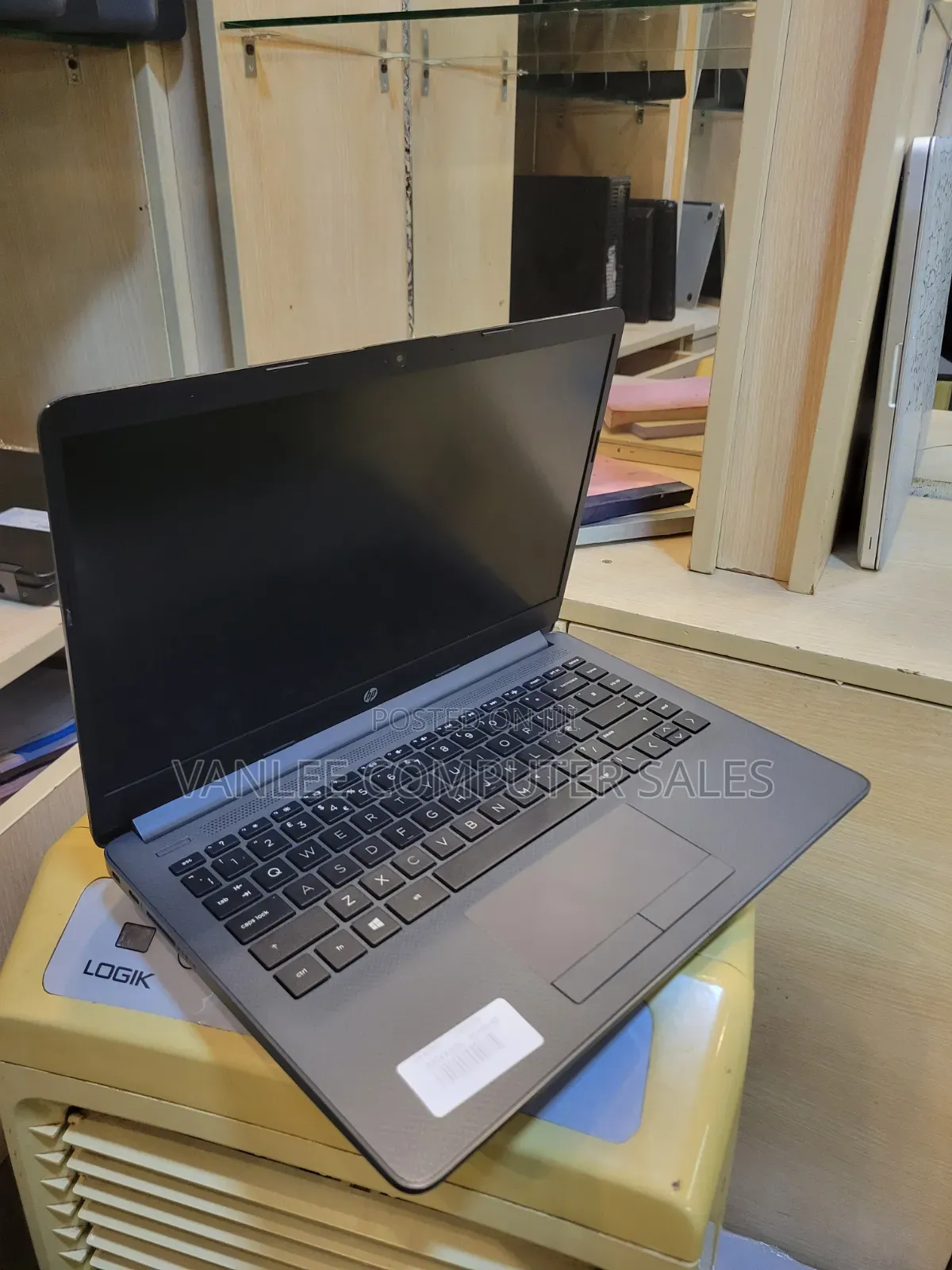 Laptop HP 250 G7 4GB Intel Celeron SSD 128GB