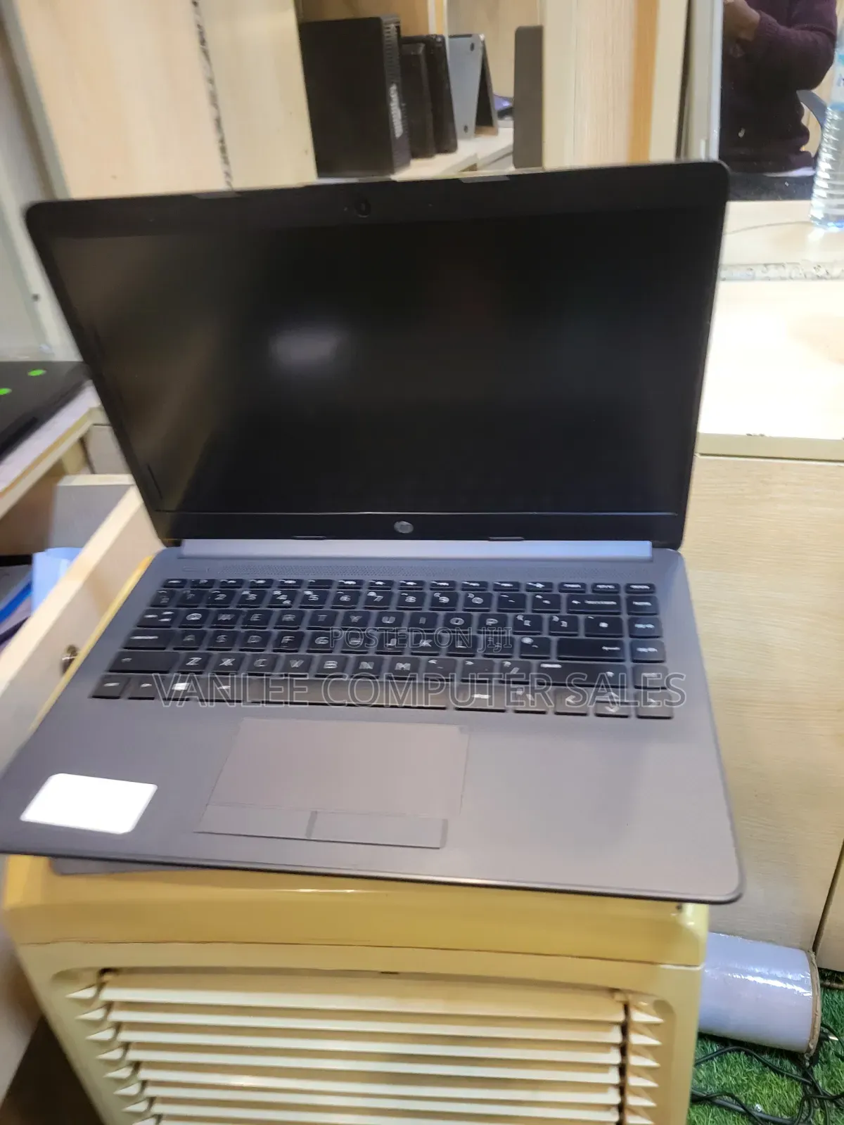 Laptop HP 250 G7 4GB Intel Celeron SSD 128GB