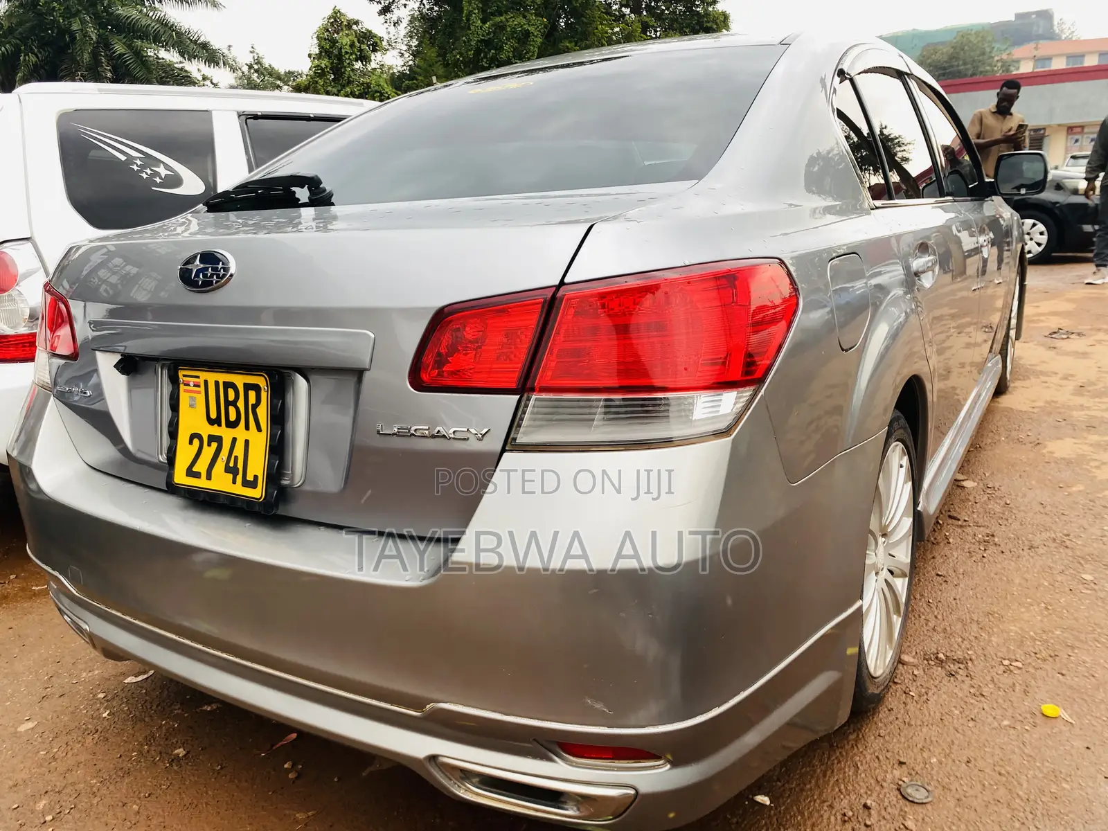 Subaru Legacy 2012 Silver