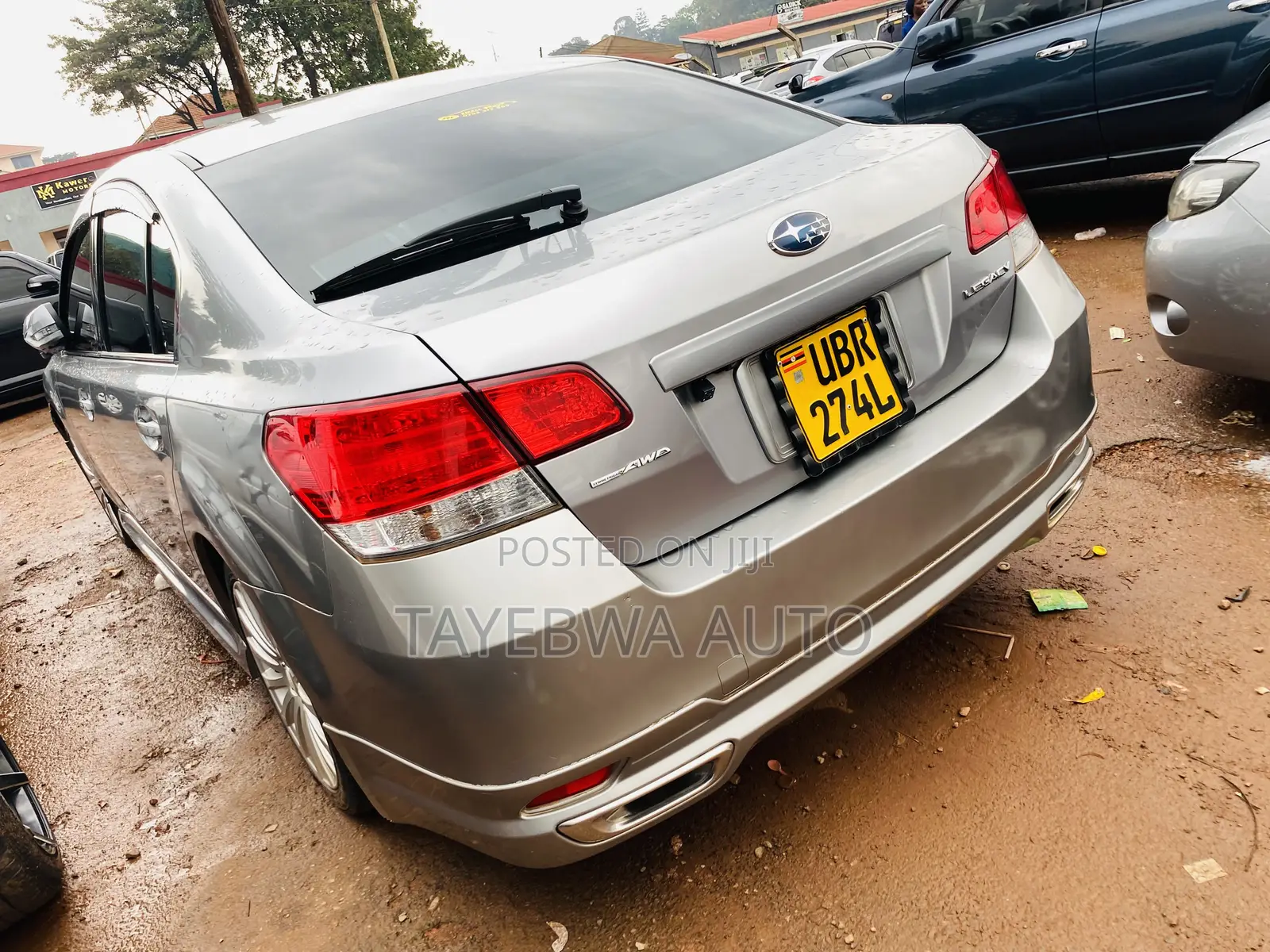 Subaru Legacy 2012 Silver