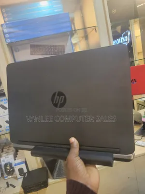 Laptop HP ProBook 640 G1 8GB Intel Core i3 HDD+SSD 500GB