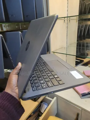 Laptop HP 250 G6 4GB Intel Celeron SSD 128GB